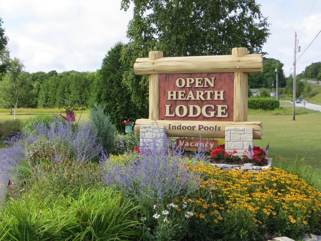 Open Hearth Lodge Sister Bay Exterior foto